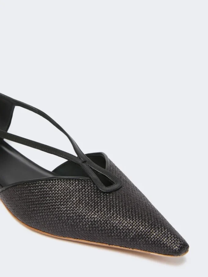 Ballerina’s met raffia-look en gevlochten patroon, zwart Ballerina’s met raffia-look en gevlochten patroon, zwart