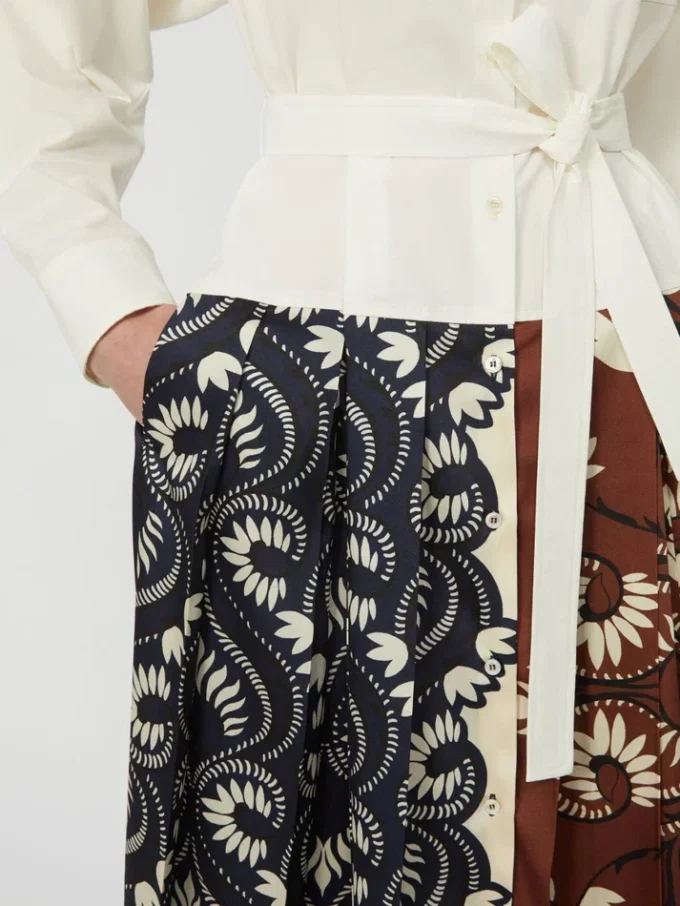 Bedrukte katoenen en twill overhemdjurk, wit Bedrukte katoenen en twill overhemdjurk, wit