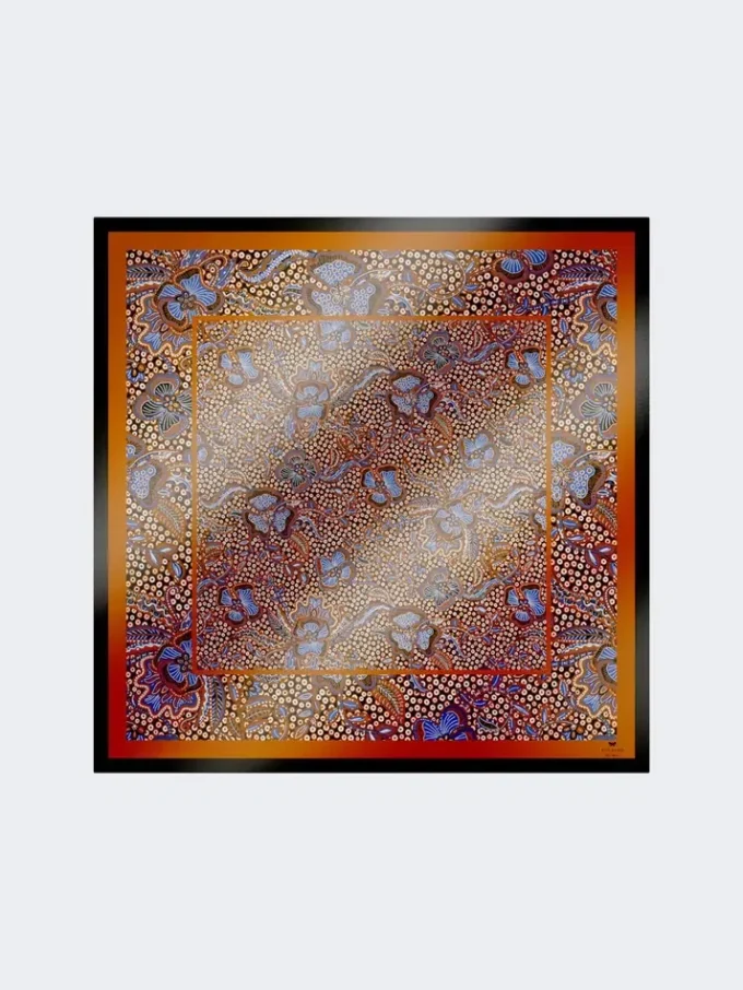 Bedrukte zijden foulard, hazelnootbruin Bedrukte zijden foulard, hazelnootbruin