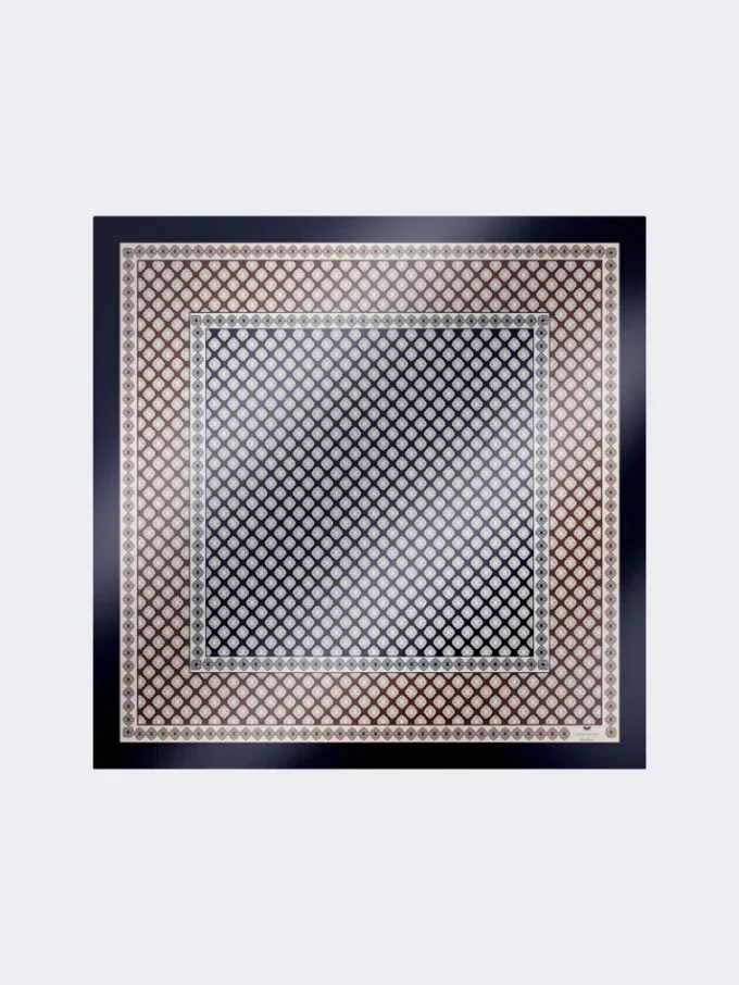 Bedrukte zijden foulard, modder Bedrukte zijden foulard, modder