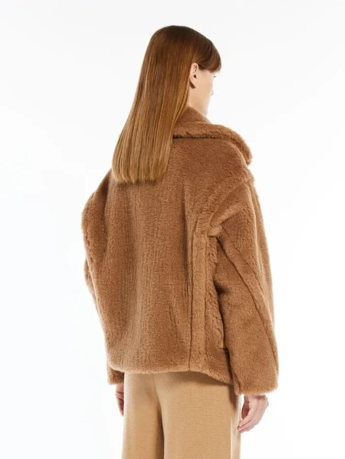 Bikerjack van teddystof, camel Bikerjack van teddystof, camel