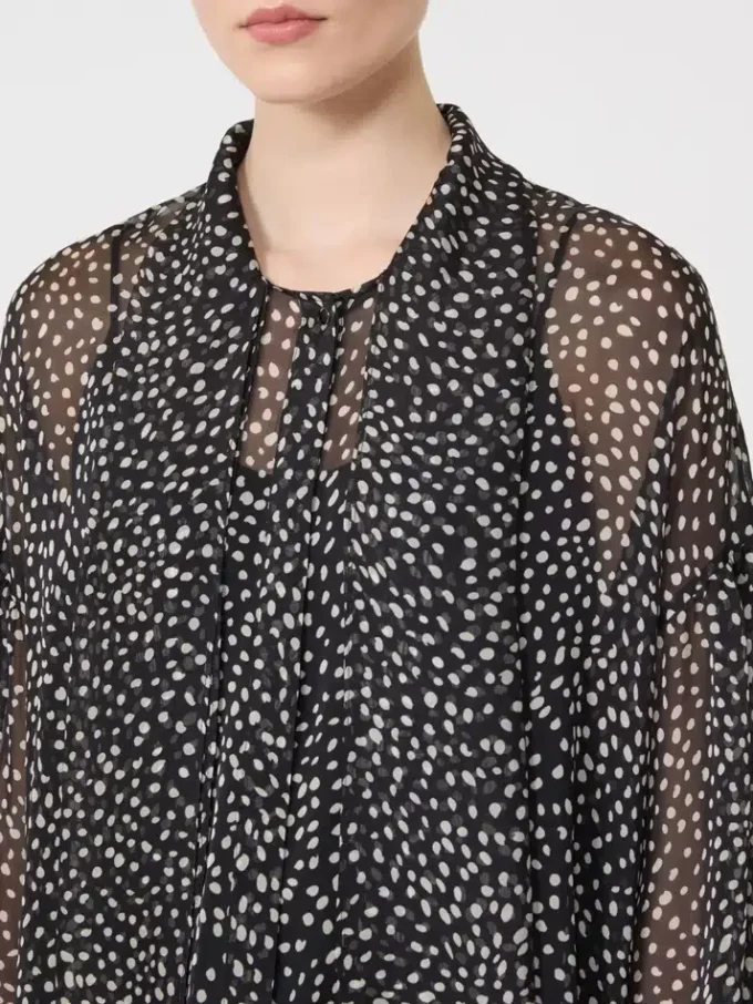 Blouse van bedrukte chiffon, zwart Blouse van bedrukte chiffon, zwart