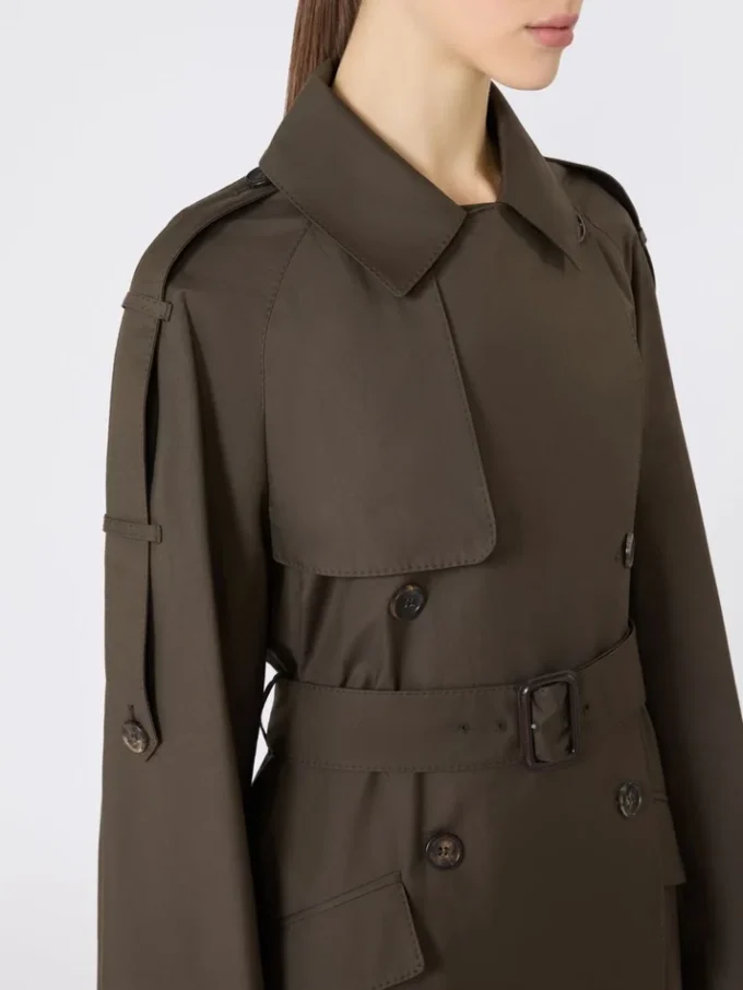 Brede waterafstotende trenchcoat van twill, groen Brede waterafstotende trenchcoat van twill, groen