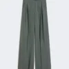 Breedvallende broek van wol en zijde, donkergroen Breedvallende broek van wol en zijde, donkergroen