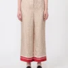 Broek van bedrukte zijde, rood Broek van bedrukte zijde, rood