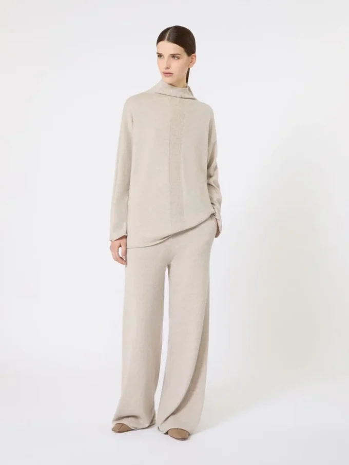 Broek van kasjmiergaren, beige Broek van kasjmiergaren, beige
