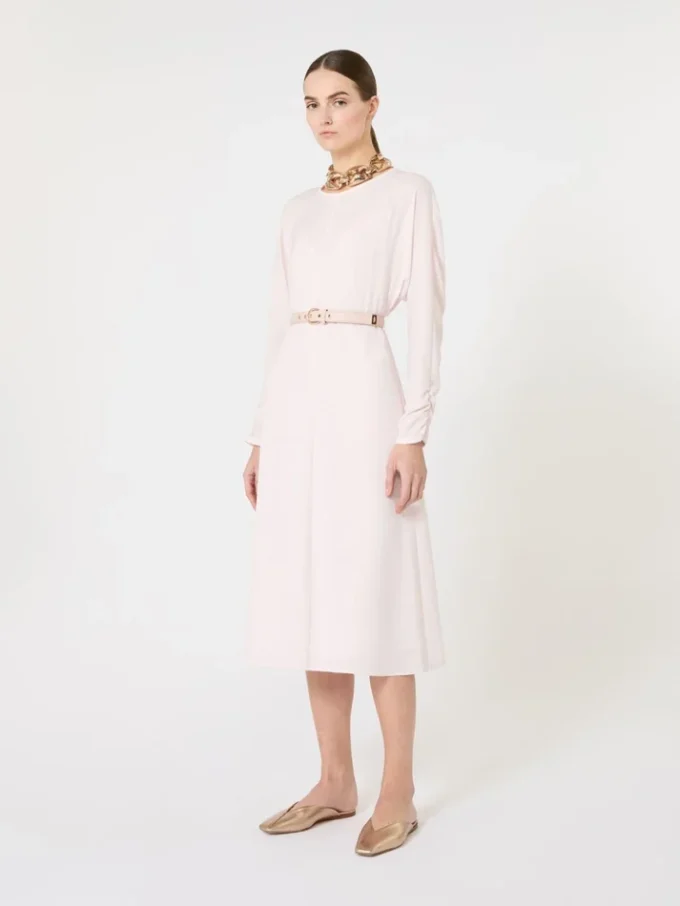 Cady-jurk met uitlopende pijpen, roze Cady-jurk met uitlopende pijpen, roze