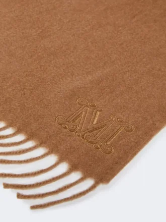 Camelkleurige stola met geborduurd monogram, camel Camelkleurige stola met geborduurd monogram, camel