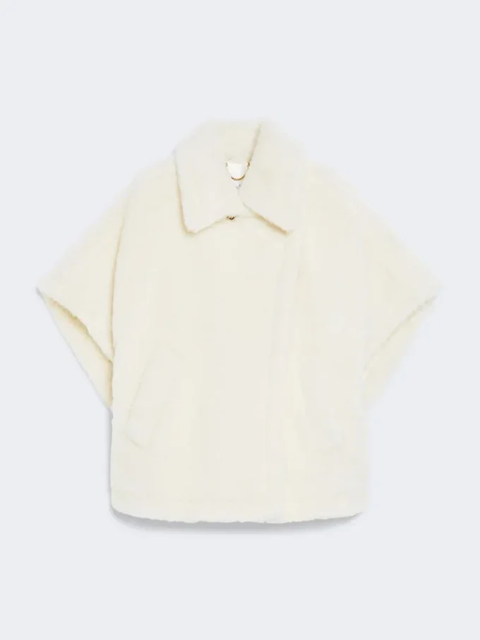 Cape van alpaca en teddywol, optisch wit Cape van alpaca en teddywol, optisch wit