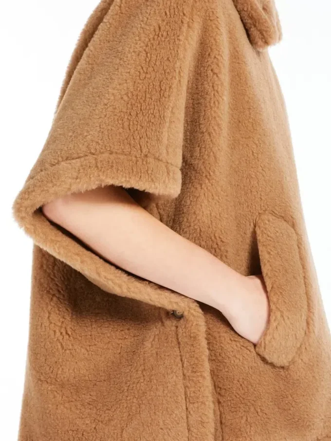 Cape van teddystof, camel Cape van teddystof, camel