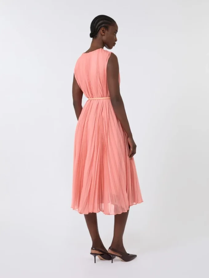Chiffonjurk met plissé-plooien, roze Chiffonjurk met plissé-plooien, roze