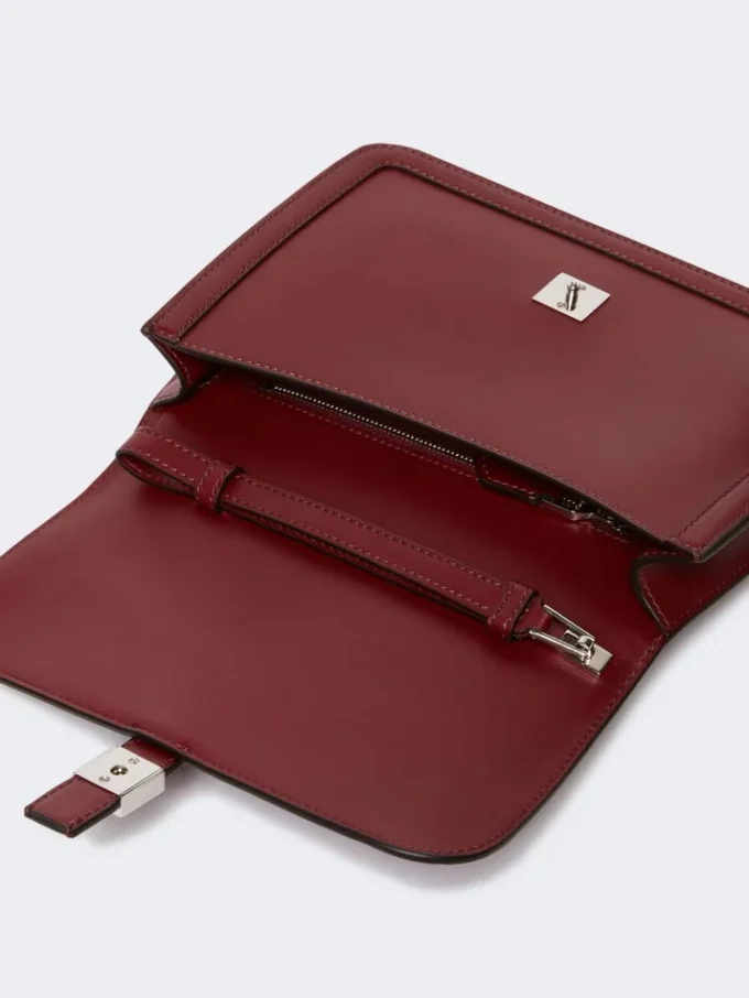 Clutch van glad leer, bordeaux Clutch van glad leer, bordeaux