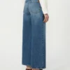 Comfortabele denimjeans met uitlopende pijpen, marineblauw Comfortabele denimjeans met uitlopende pijpen, marineblauw