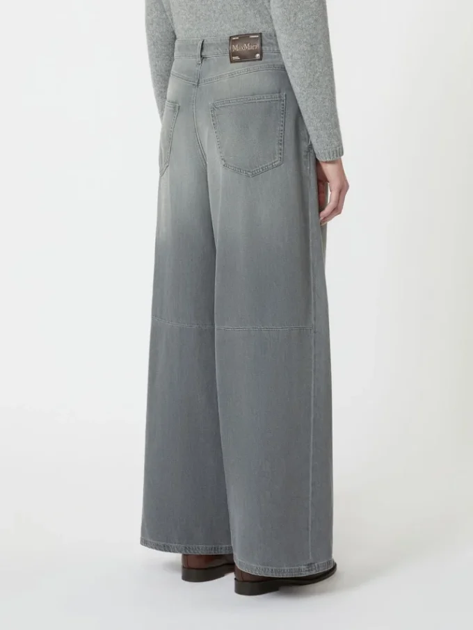 Denimjeans van katoen en viscose, middengrijs Denimjeans van katoen en viscose, middengrijs