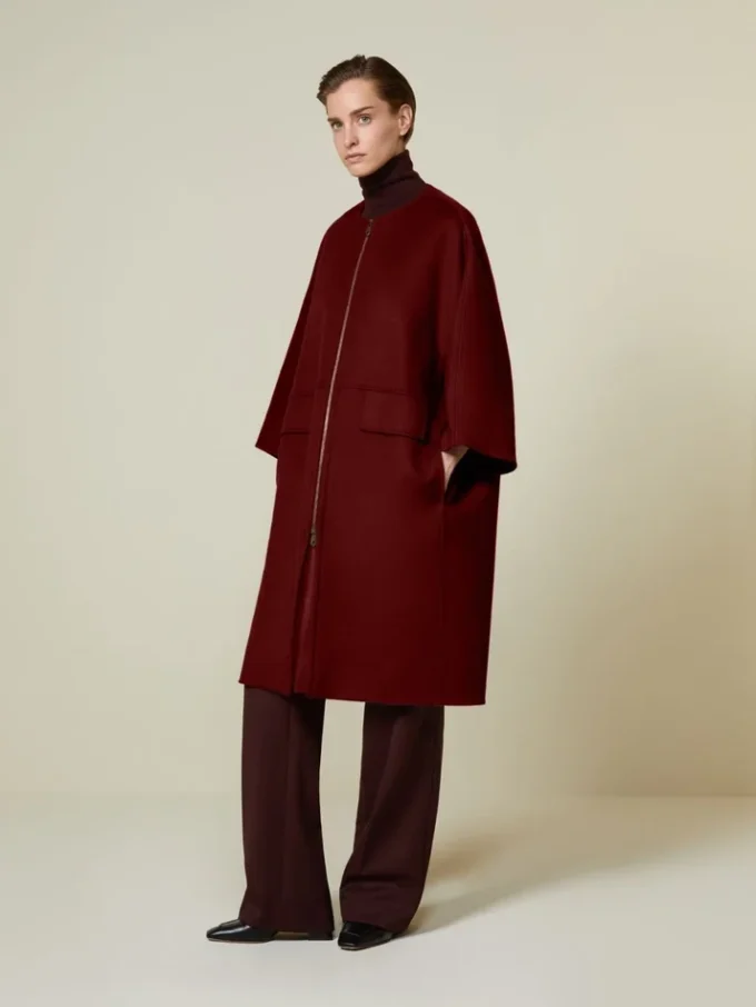 Dubbele kasjmier cape-jas, donkerrood Dubbele kasjmier cape-jas, donkerrood