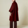 Dubbele kasjmier cape-jas, donkerrood Dubbele kasjmier cape-jas, donkerrood
