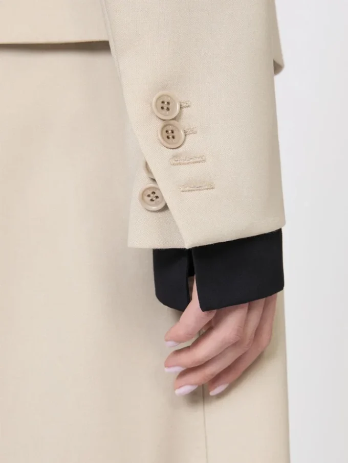 Dubbelrijige blazer van wol, mohair en zijde, zandkleur