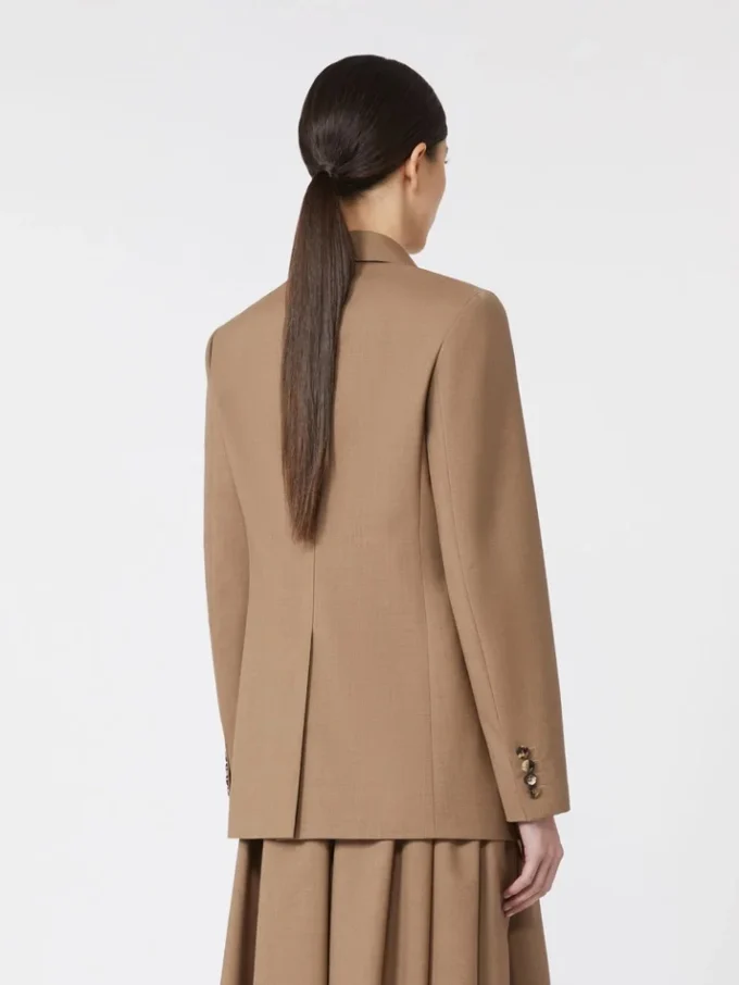 Enkelrijige blazer van wol, hazelnootbruin Enkelrijige blazer van wol, hazelnootbruin
