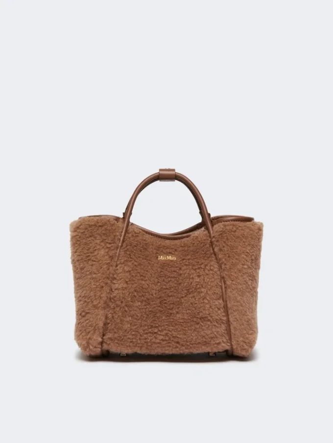 Extra kleine marine tas van teddy-stof, camel Extra kleine marine tas van teddy-stof, camel