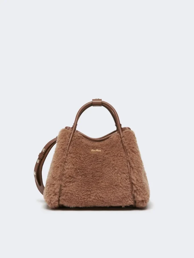 Extra kleine marine tas van teddy-stof, camel Extra kleine marine tas van teddy-stof, camel