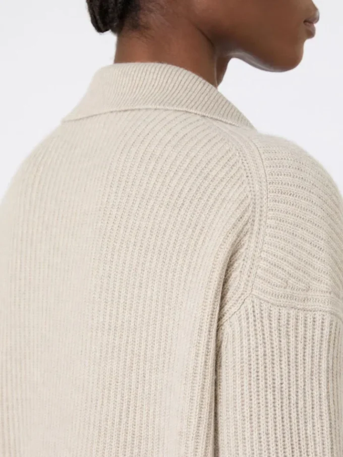 Geribde kasjmier trui, beige Geribde kasjmier trui, beige