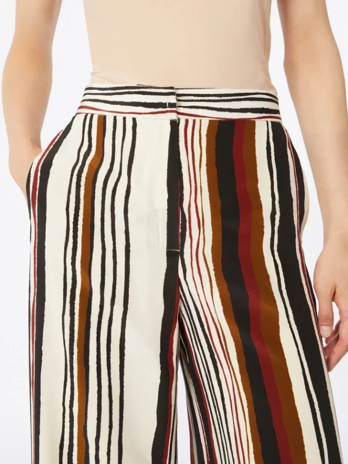 Gestreepte crêpe de chine broek, baksteenrood Gestreepte crêpe de chine broek, baksteenrood