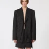 Getailleerde blazer van gabardine met krijtstreep, zwart Getailleerde blazer van gabardine met krijtstreep, zwart