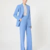 Getailleerde blazer van wolcrêpe, lichtblauw Getailleerde blazer van wolcrêpe, lichtblauw