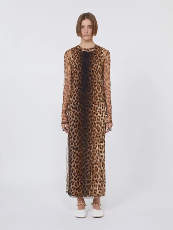 Getailleerde jurk van tule-jersey, beige met kleurverloop Getailleerde jurk van tule-jersey, beige met kleurverloop