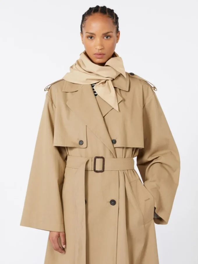 Hoed-foulard van waterafstotende gabardine, beige Hoed-foulard van waterafstotende gabardine, beige
