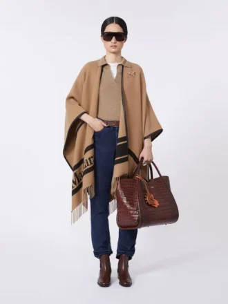 Jacquard wollen poncho, camel