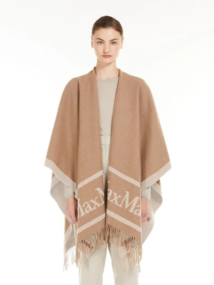 Jacquard wollen poncho, camel Jacquard wollen poncho, camel