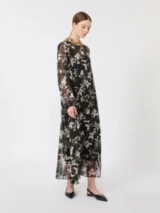 Jurk van bedrukte chiffon, zwart