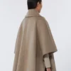 Kasjmier cape met sjaaldetail, tawny bronsbruin Kasjmier cape met sjaaldetail, tawny bronsbruin
