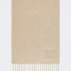 Kasjmier stola met geborduurd monogram, beige