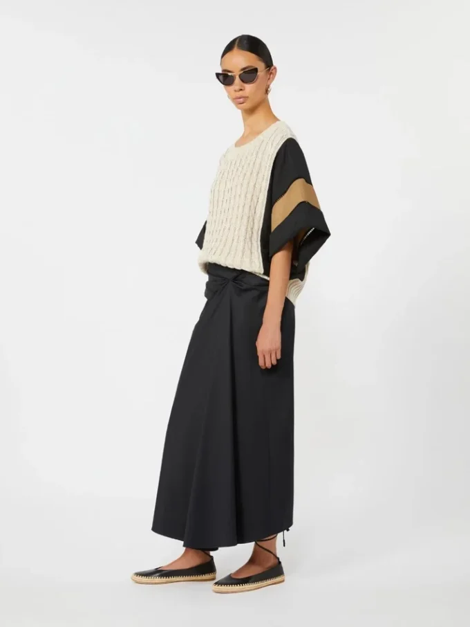 Katoenen satijnen rok, zwart Katoenen satijnen rok, zwart