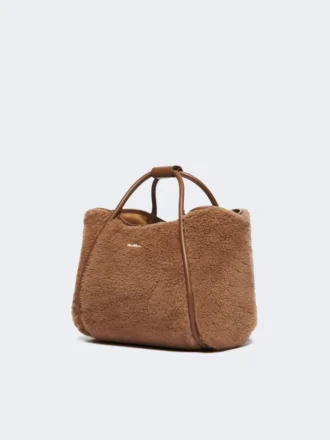 Kleine marine tas van teddy-stof, camel