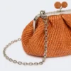Kleine pasticcino-tas met raffia-effect, zalmkleurig Kleine pasticcino-tas met raffia-effect, zalmkleurig