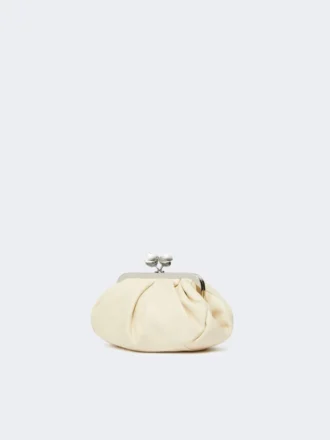 Kleine Pasticcino-tas van schapenleer, ivoorkleurig