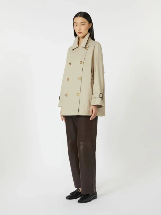 Korte, waterafstotende trenchcoat van twill, zandkleur Korte, waterafstotende trenchcoat van twill, zandkleur