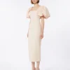 Lange jacquard cloque-jurk, poederkleurig Lange jacquard cloque-jurk, poederkleurig