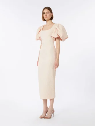 Lange jacquard cloque-jurk, poederkleurig