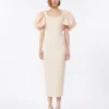 Lange jacquard cloque-jurk, poederkleurig Lange jacquard cloque-jurk, poederkleurig
