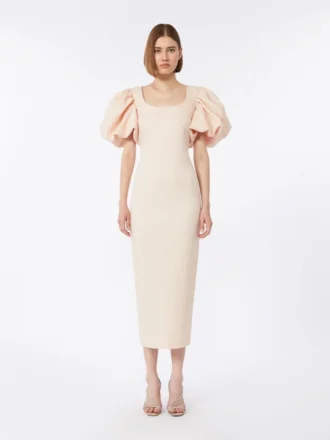 Lange jacquard cloque-jurk, poederkleurig