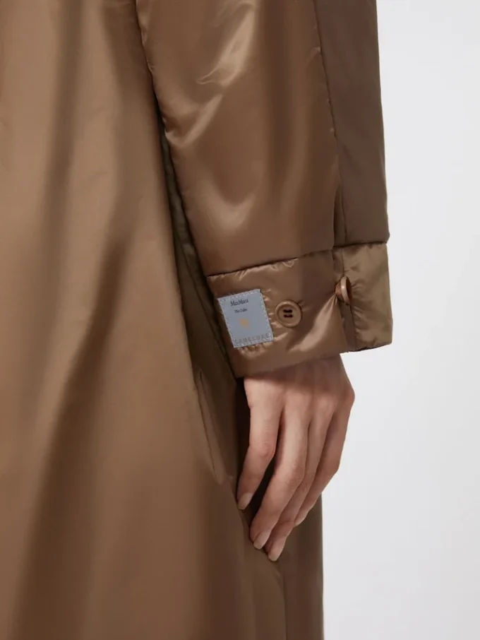 Lange, waterafstotende, gewatteerde parka van canvas, tabak Lange, waterafstotende, gewatteerde parka van canvas, tabak