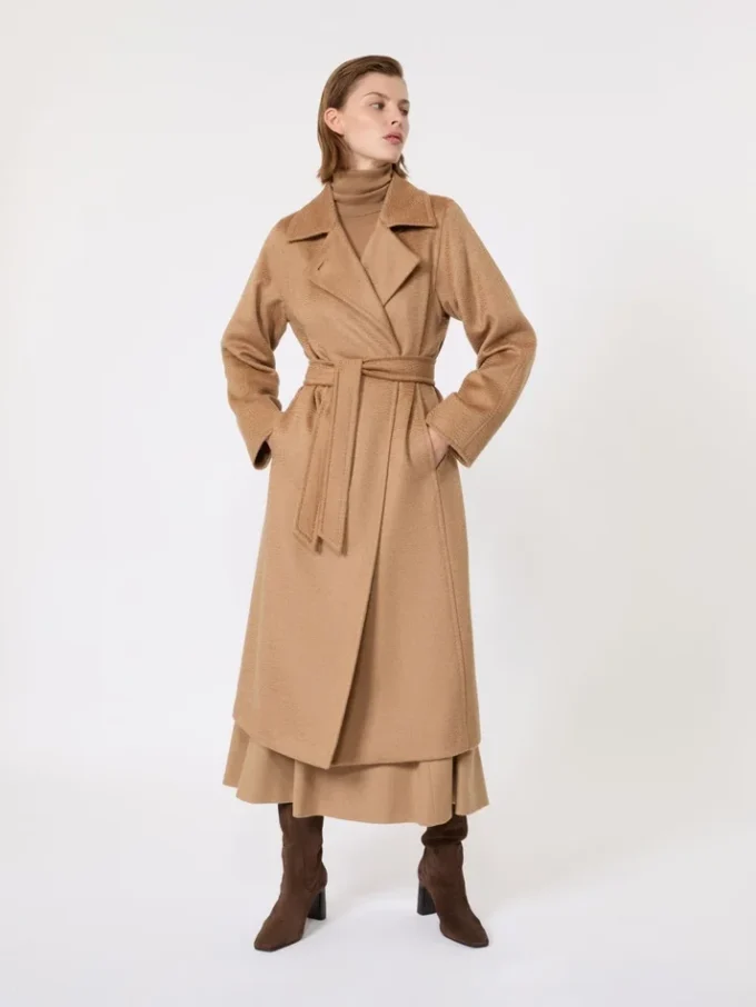 Manuela icon-jas, camel