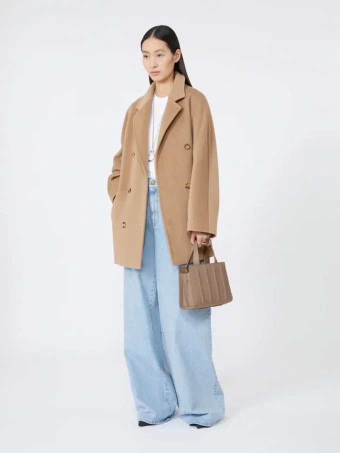 Max Mara Whitney-tas 4 – klein, naturel Max Mara Whitney-tas 4 – klein, naturel