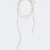 Meerstrengige ketting van metaal en glas, optisch wit Meerstrengige ketting van metaal en glas, optisch wit