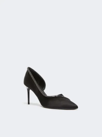 Met kristallen versierde satijnen pumps, zwart