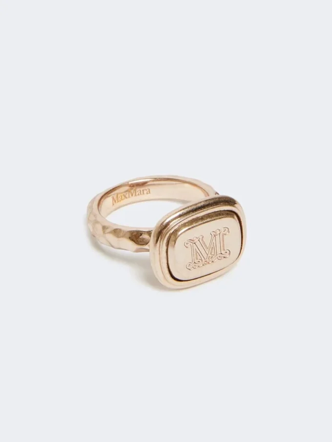 Metalen zegelring, goud Metalen zegelring, goud